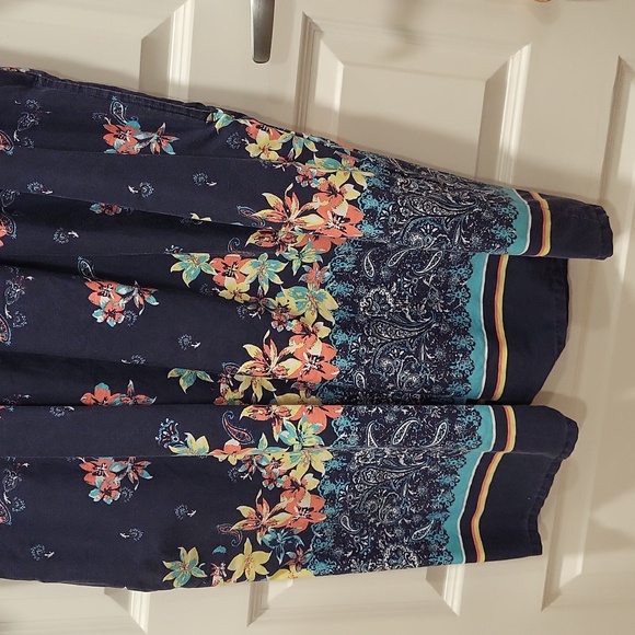 ANTHONY RICHARD'S PULL OVER DRESS WITH POCKETS SHORT SLEEVES NAVY FLORAL SIZE XL - Picture 3 of 6